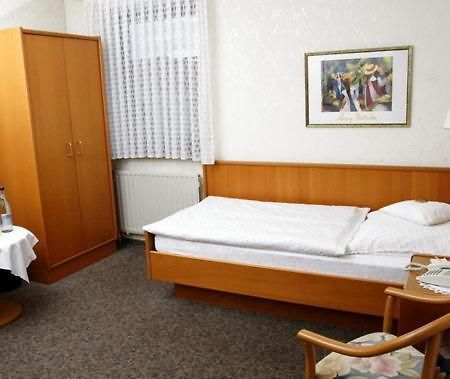 Hotel Restaurant Pempel Гросальмероде Номер фото